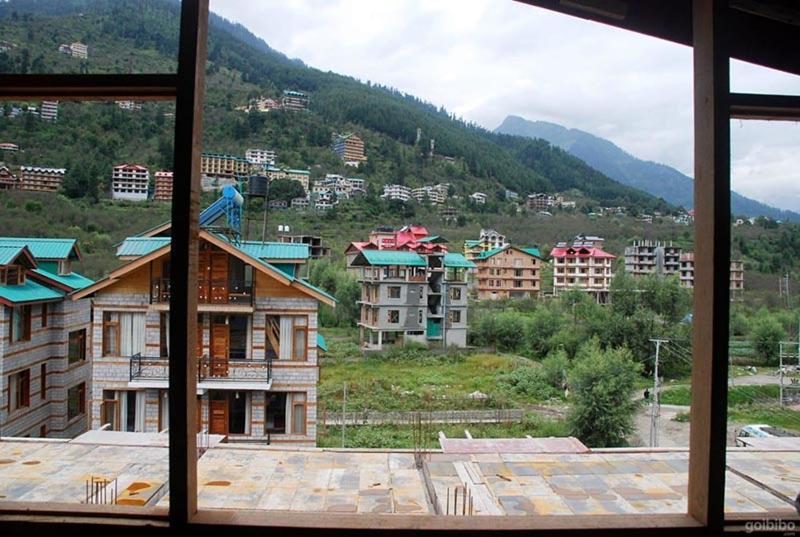 Hotel Uday Himalaya Manāli Exteriér fotografie